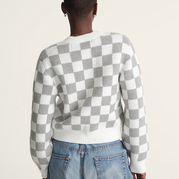 Women’s Vans Evelyn Checkered Cardigan Gray and White Sz Large - Picture 2 of 6